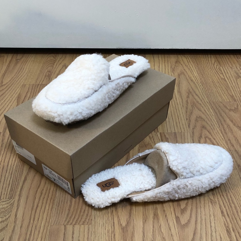 Ugg loafer, slippers